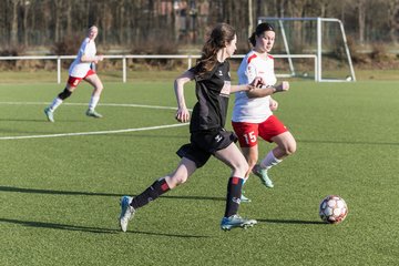 Bild 281 - wBJ SV Wahlstedt - SV Henstedt Ulzburg : Ergebnis: 0:1